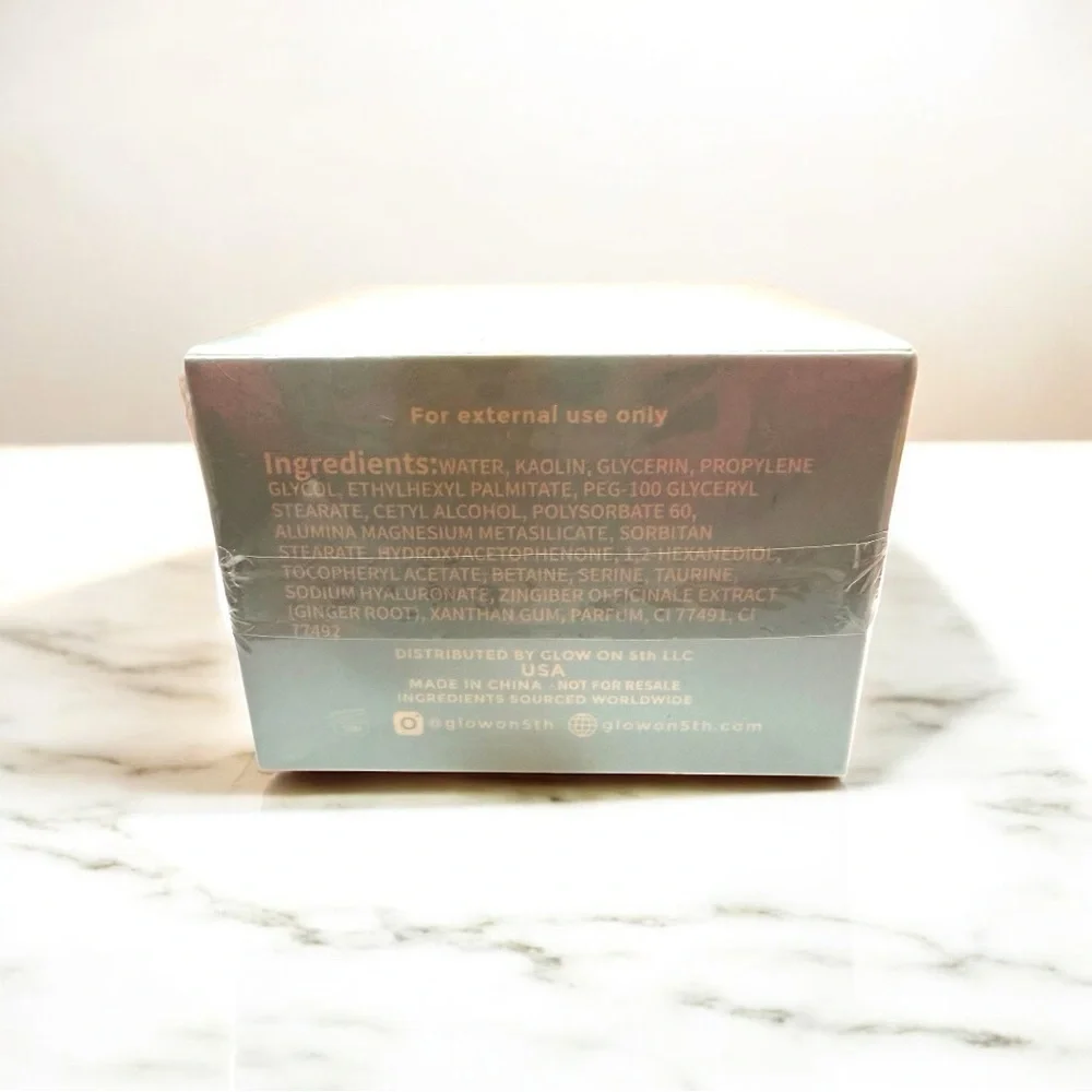 ✨ Glow on 5th Beauty Refresh + Reset Brightening Mud Mask